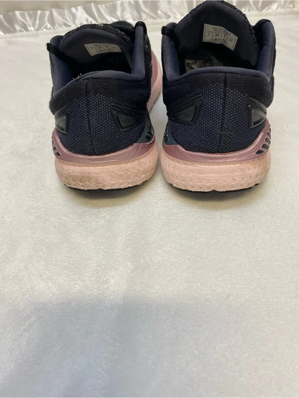 Brooks Womens Glycerin 19 Charcoal Pink Running Athletic Shoes Size 7 medium B